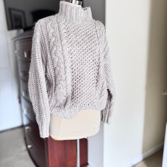 Universal Thread Sweaters - Universal Thread Cable Knit Turtleneck Sweater - Cream